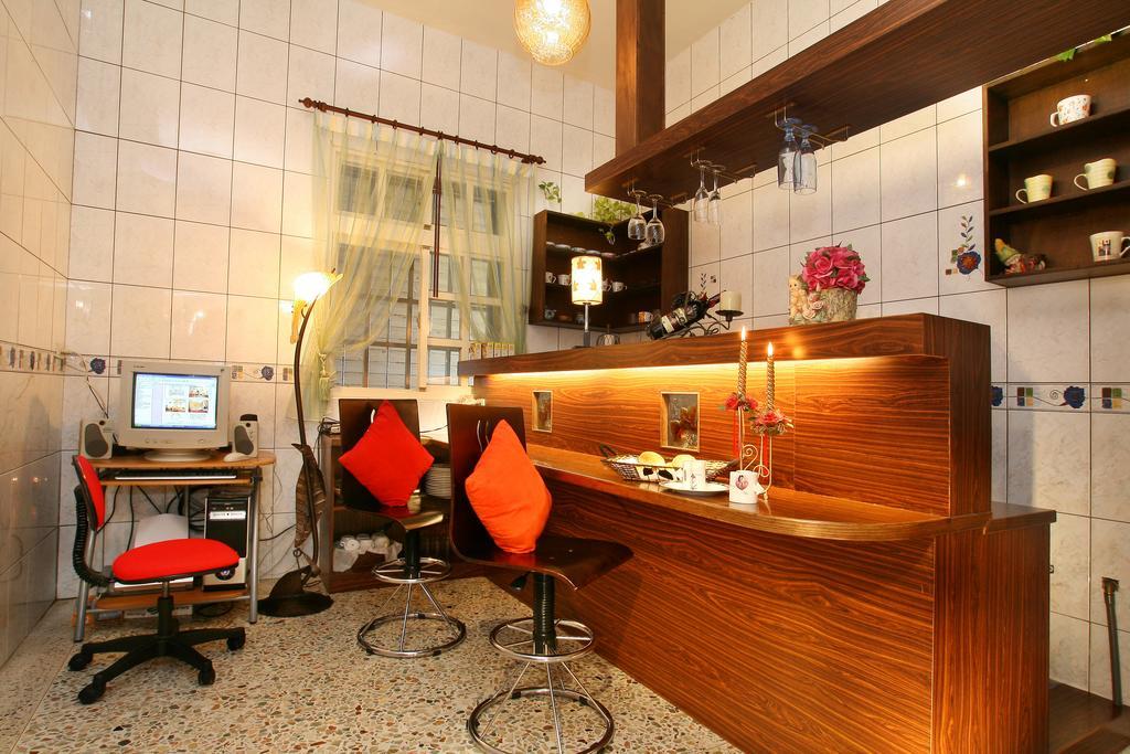 Sweetheart Homestay Luodong Eksteriør billede